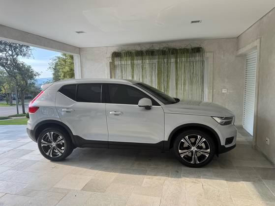 VOLVO XC40 1.5 T5 RECHARGE INSCRIPTION GEARTRONIC VOLVO XC40 1.5 T5 RECHARGE INSCRIPTION GEARTRONIC